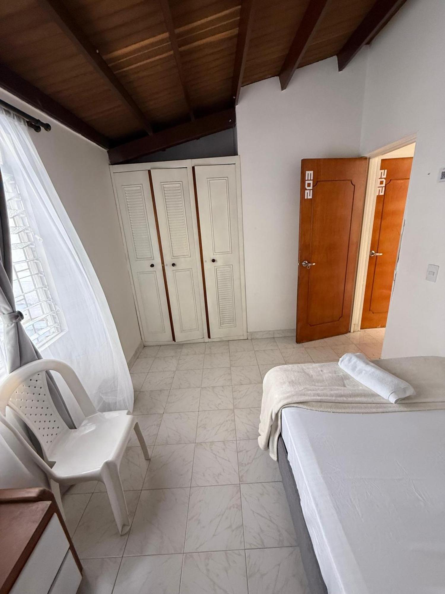 Road Living Home Medellin Ngoại thất bức ảnh