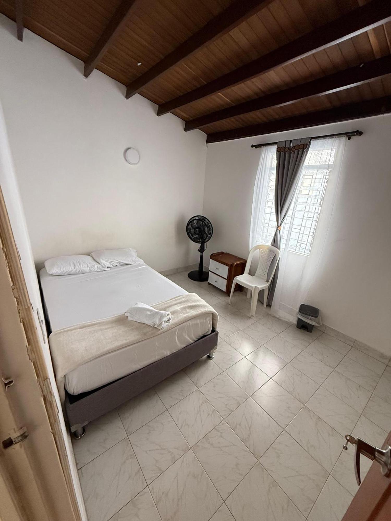 Road Living Home Medellin Ngoại thất bức ảnh